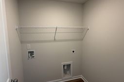 2428 Chappelle Street photo 4