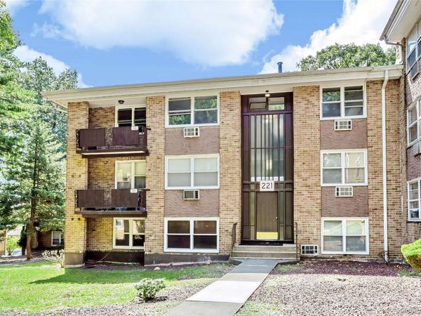 221 Kearsing Parkway , Unit E, Monsey, NY 10952