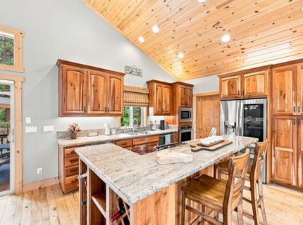 2514 Cold Creek Trail, South Lake Tahoe, CA 96150 Photo