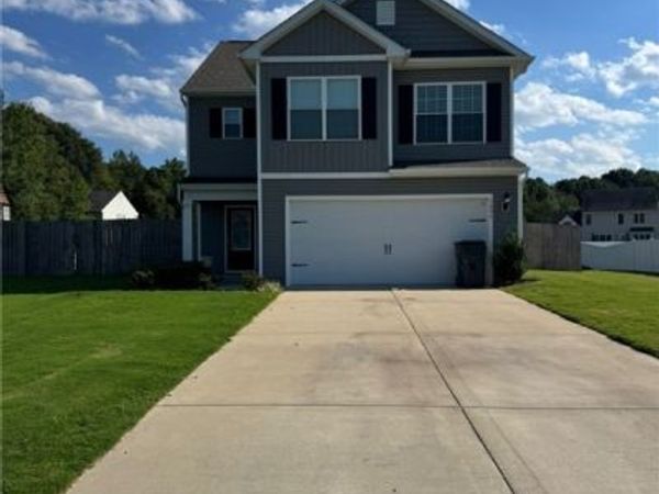 7895 Honeybee Court , Prince George, VA 23860