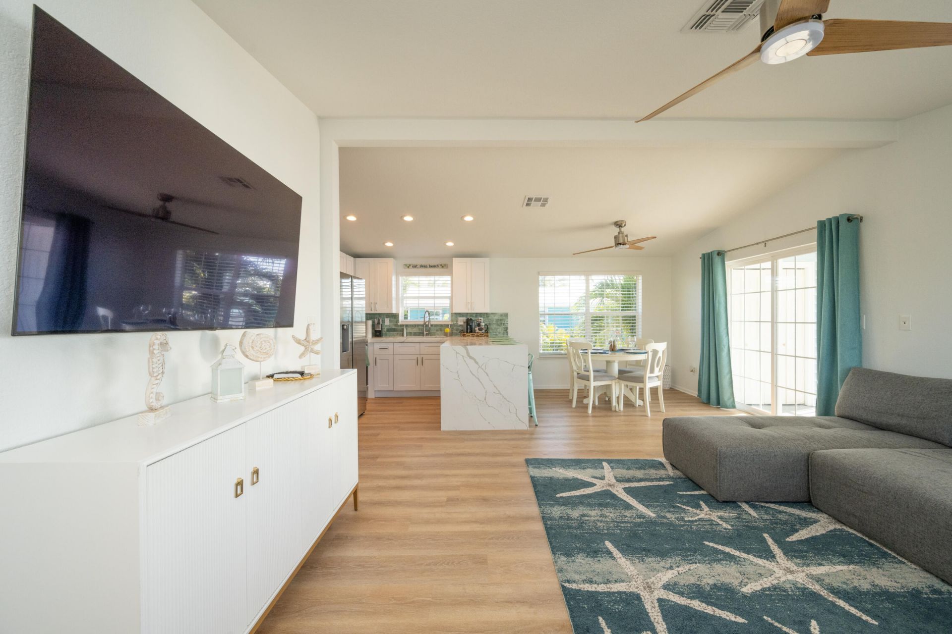 24 Beach Drive, Saddle Bunch, FL 33040 Photo