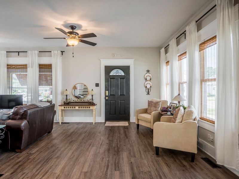 937 E Main Street, Troy, OH 45373 Photo 13