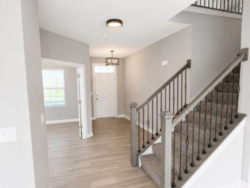 4875 Citation Court , Grove City, OH 43123 Photo 9