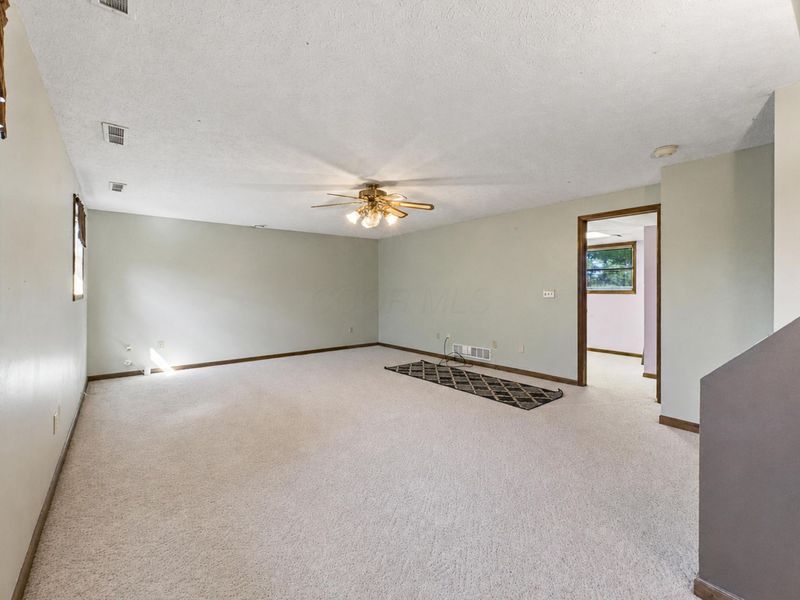 6490 Sparling Road, West Jefferson, OH 43162 Photo 19