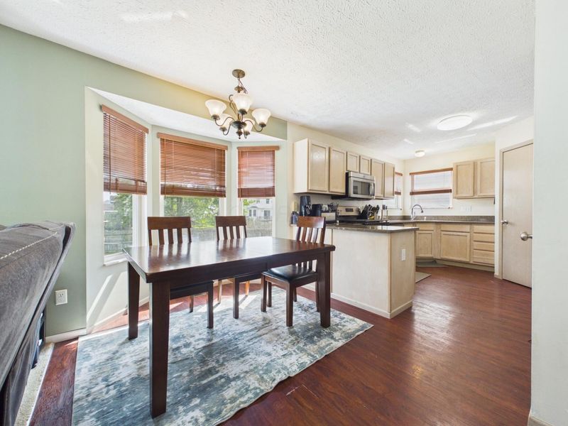 6611 Winbarr Way , Canal Winchester, OH 43110 Photo 8