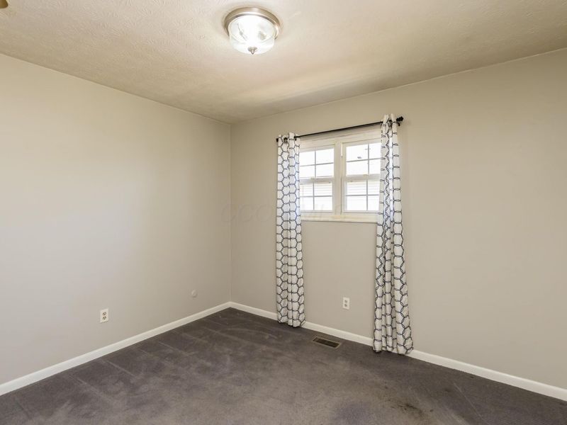 2416 Briers Drive, Unit C, Columbus, OH 43209 Photo 17