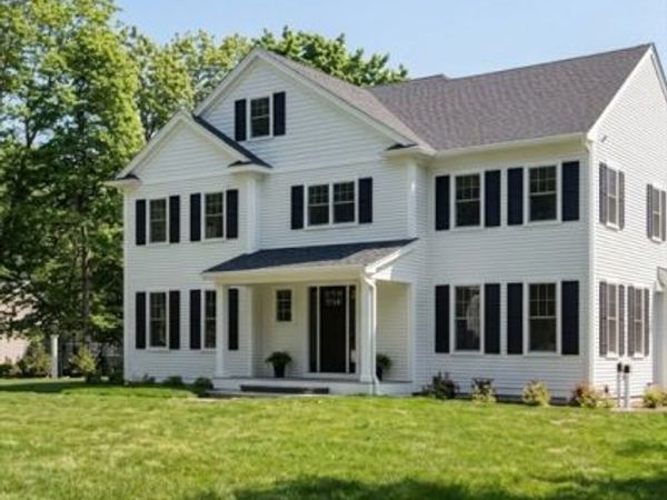 93 Walpole Street, Dover, MA 02030