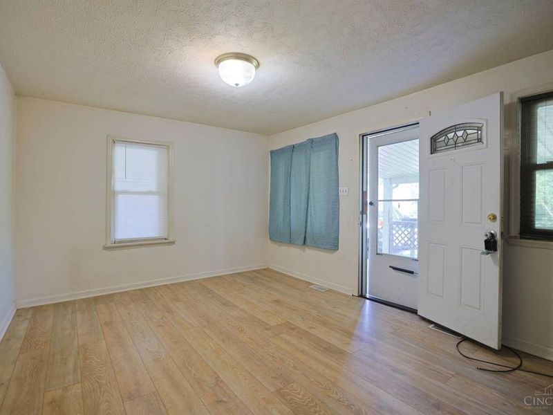 44 Walnut Street, Franklin, OH 45005 Photo 4
