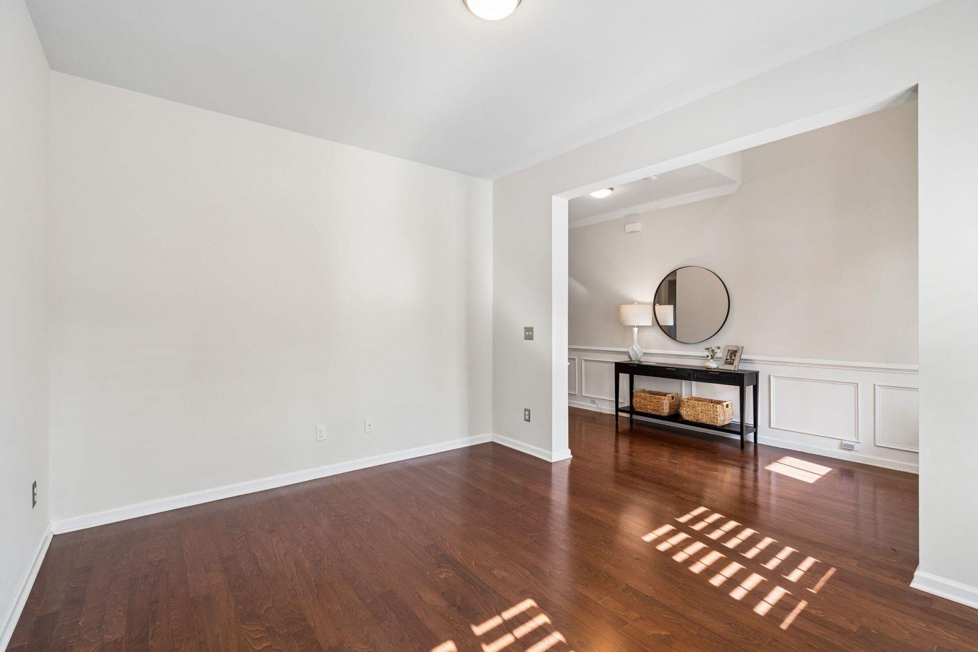 2576 Larch Lane Photo 29