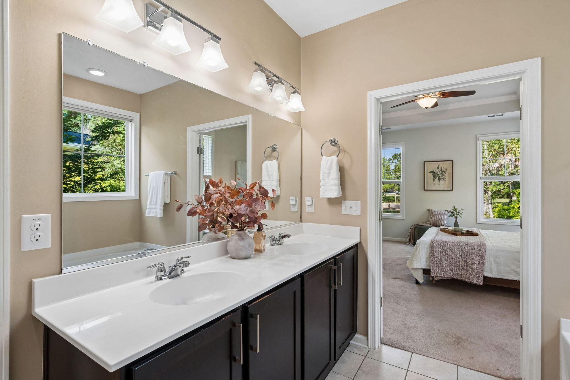 2576 Larch Lane Photo 35