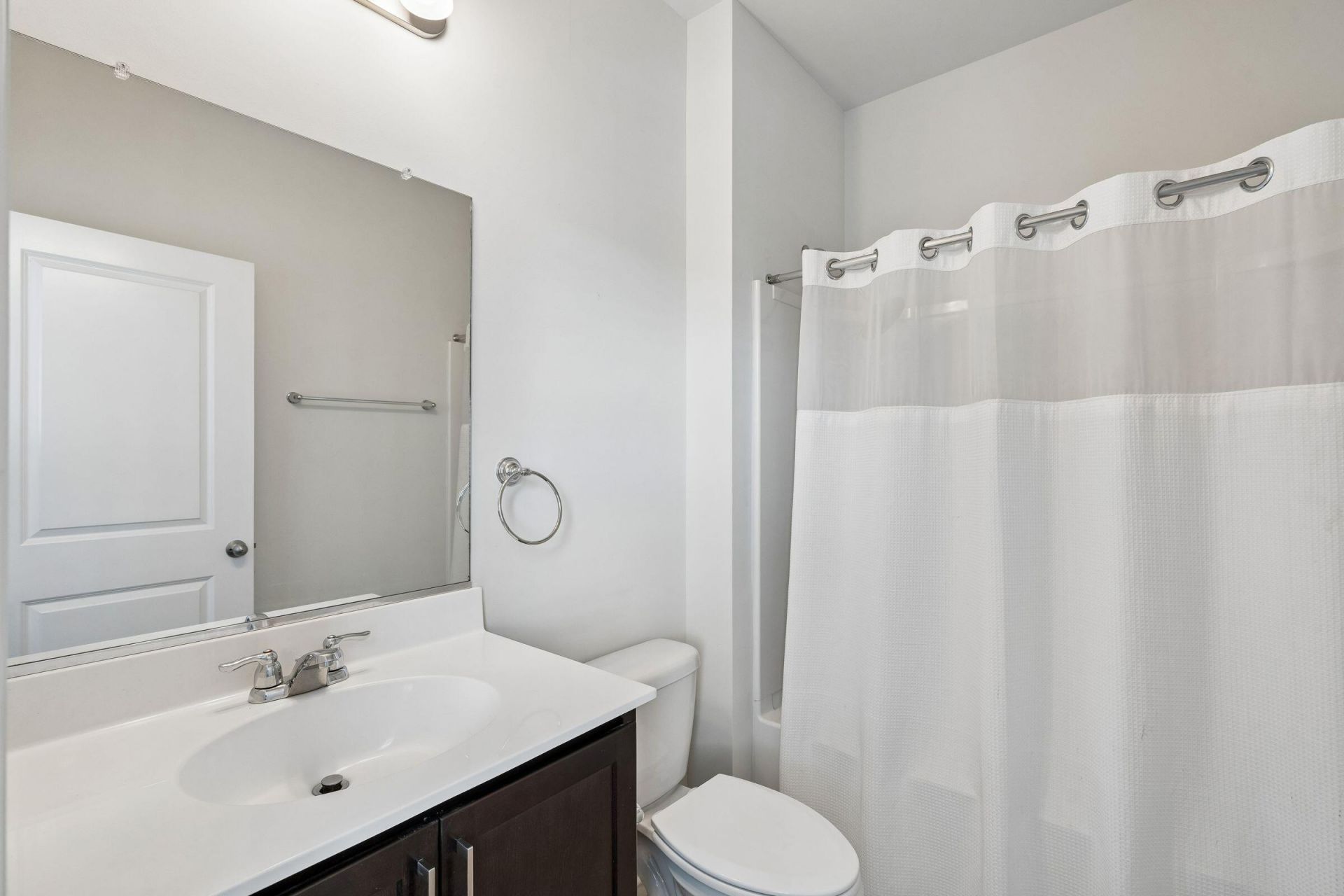 2576 Larch Lane Photo 44