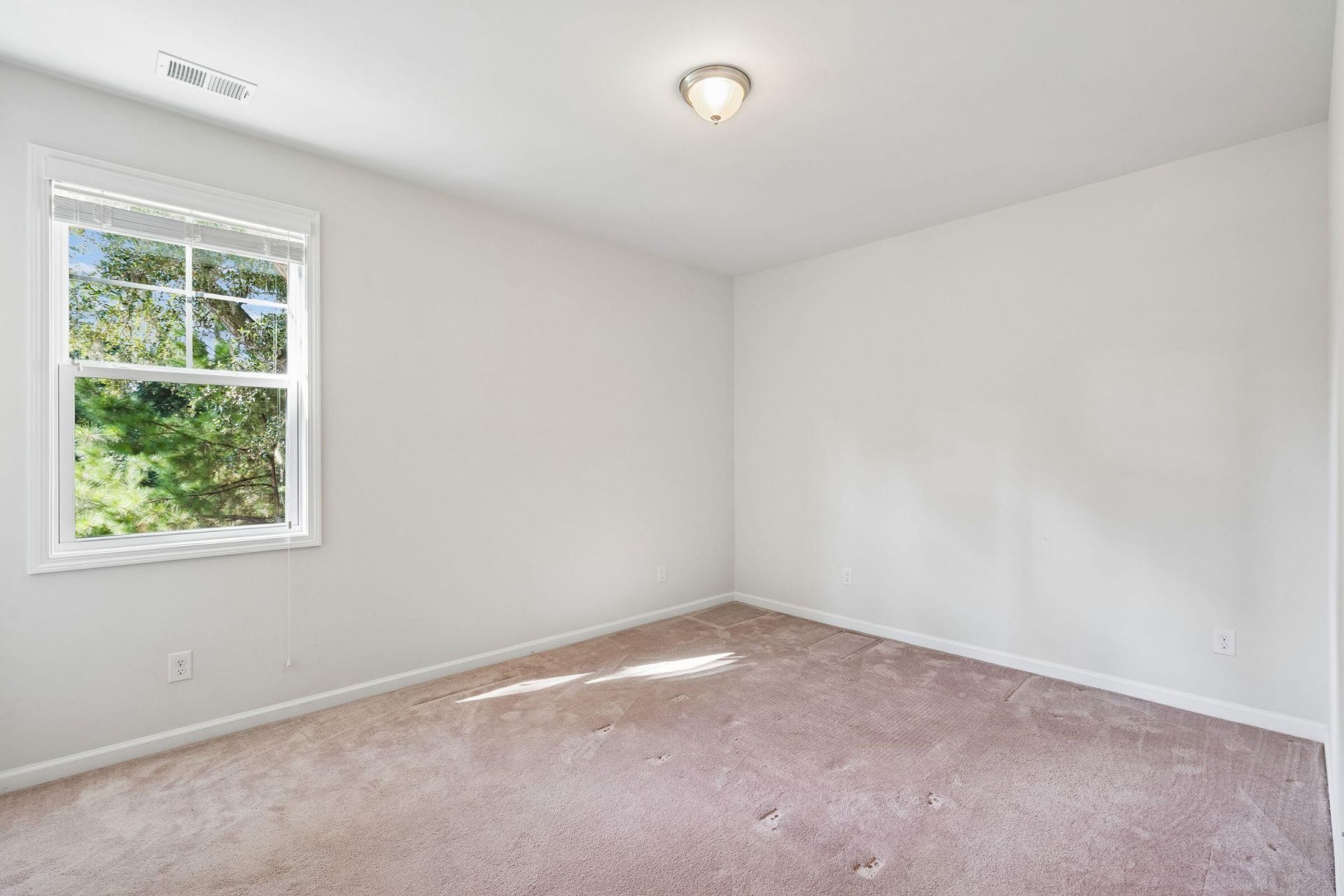 2576 Larch Lane Photo 54