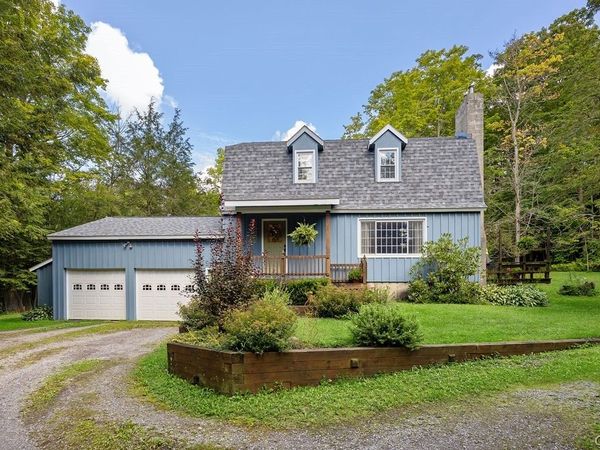 4460 Francis Road , Cazenovia, NY 13035