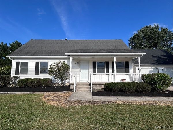 218 Summit Avenue , Buffalo, NY 14224