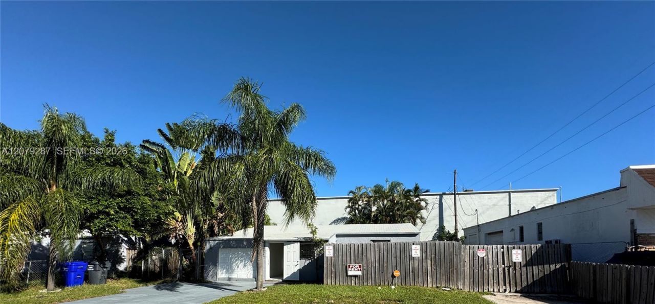 2105 Monroe Ter, Unit 1, Hollywood, FL 33020 Photo