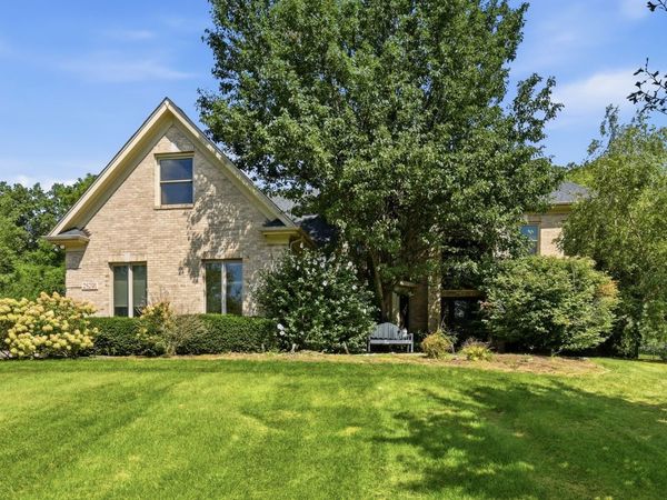 2S291 Pine Row Court , Elburn, IL 60119