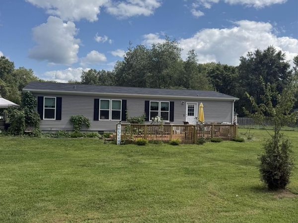 3520 S 750 E Road, Knox, IN 46534