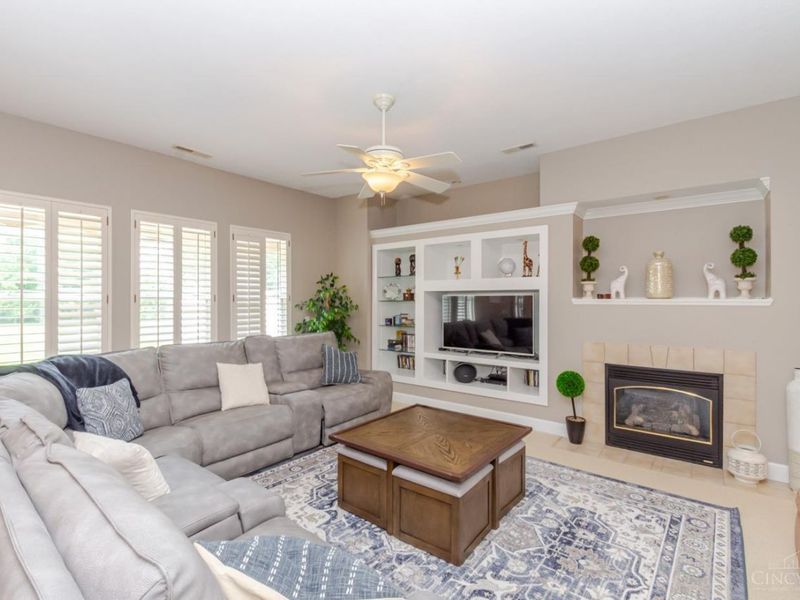 621 Carrick Drive, Washington Township, OH 45458 Photo 15