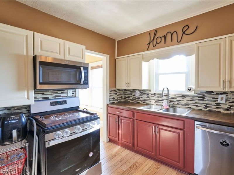 1622 31st Street NE, Canton, OH 44714 Photo 10