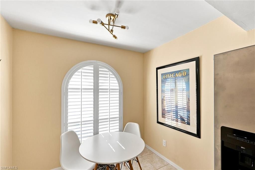 605 Augusta Blvd , Unit 11, Naples, FL 34113 Photo