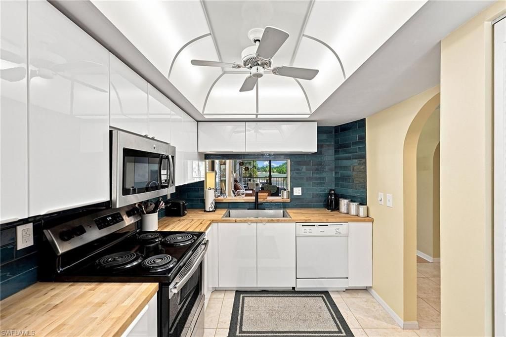 605 Augusta Blvd , Unit 11, Naples, FL 34113 Photo