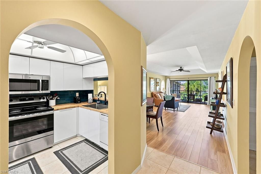 605 Augusta Blvd , Unit 11, Naples, FL 34113 Photo