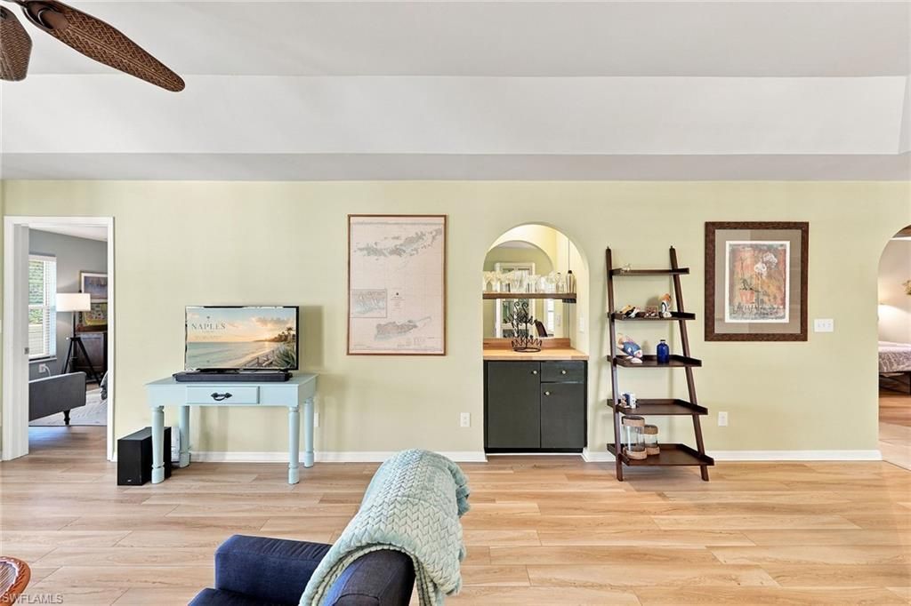 605 Augusta Blvd , Unit 11, Naples, FL 34113 Photo