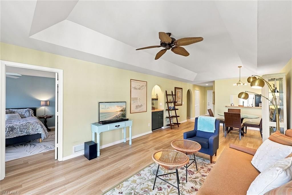 605 Augusta Blvd , Unit 11, Naples, FL 34113 Photo