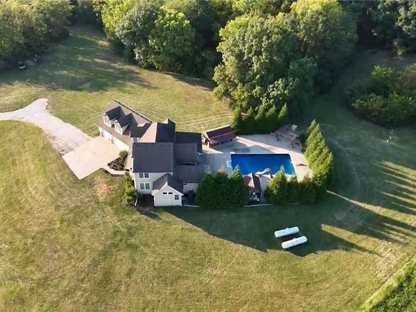2625 SW Springtown Road, Plattsburg, MO 64477