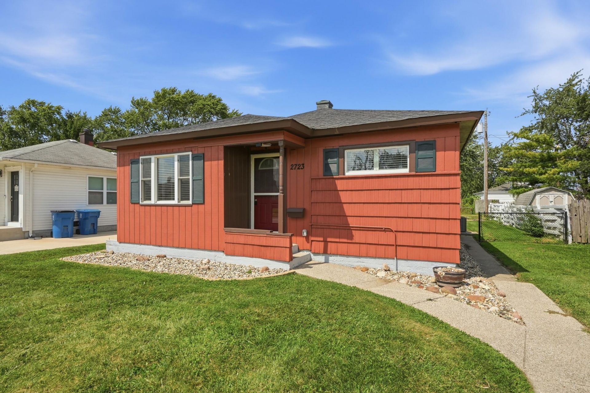 2723 Grand Boulevard, Highland, IN 46322 Main Photo