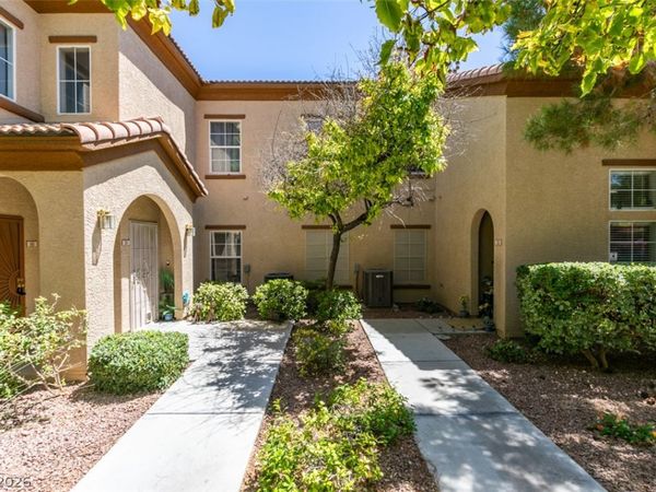 3822 Ormond Beach Street , Unit 101, Las Vegas, NV 89129