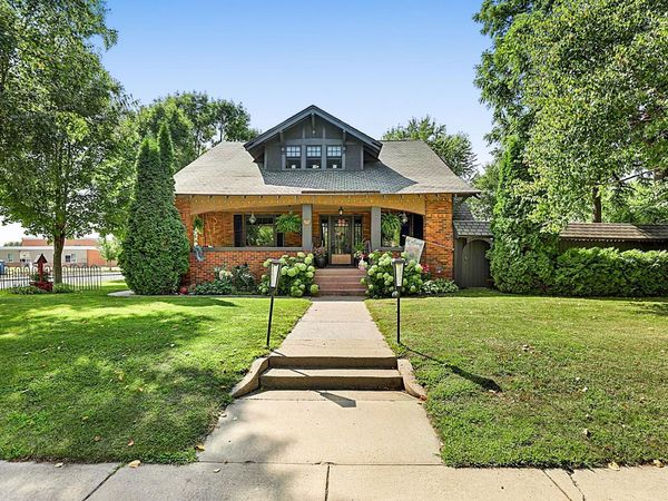 346 Washburne Avenue , Paynesville, MN 56362