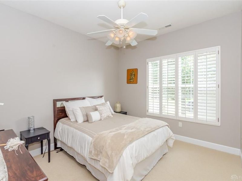 621 Carrick Drive, Washington Township, OH 45458 Photo 11