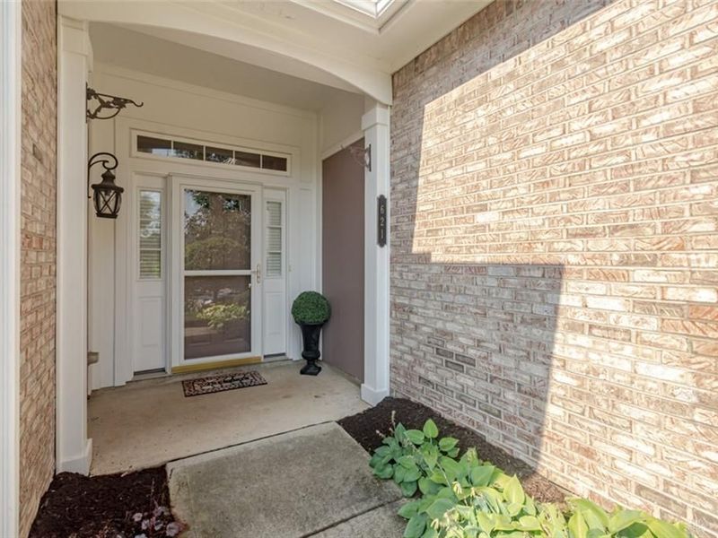 621 Carrick Drive, Washington Township, OH 45458 Photo 2