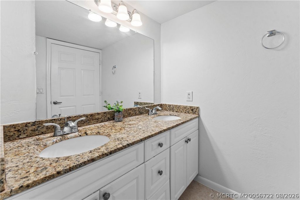 502 SE Edgewood Drive, Stuart, FL 34996 Photo