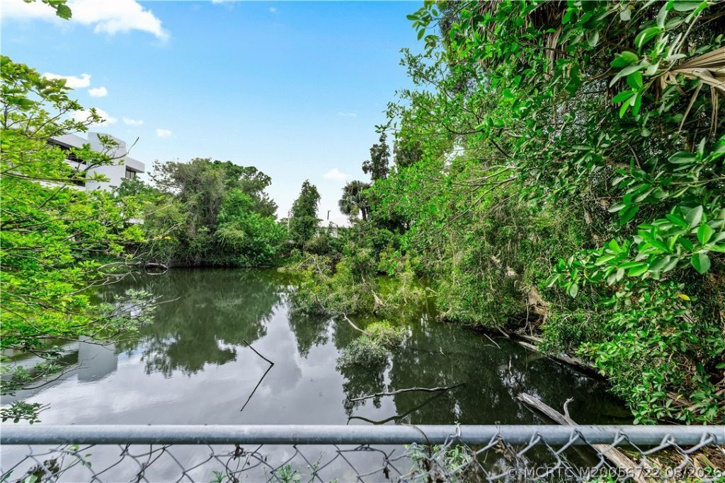 502 SE Edgewood Drive, Stuart, FL 34996 Photo