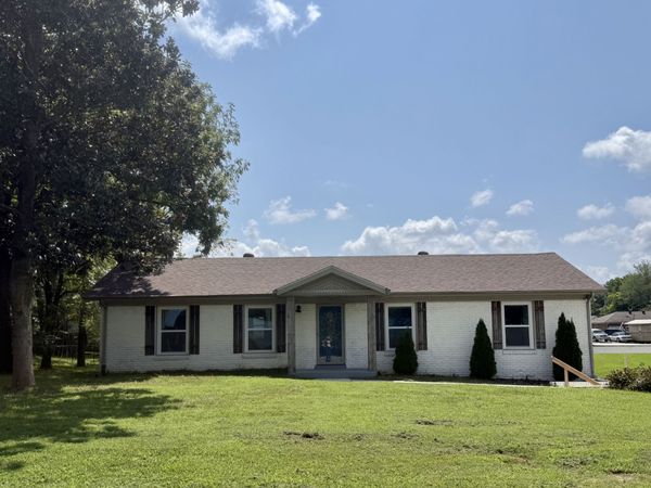 118 Johnson Cir , Clarksville, TN 37040