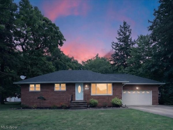 5421 W 16th Street , Parma, OH 44134