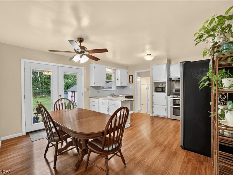 5421 W 16th Street, Parma, OH 44134 Photo 5