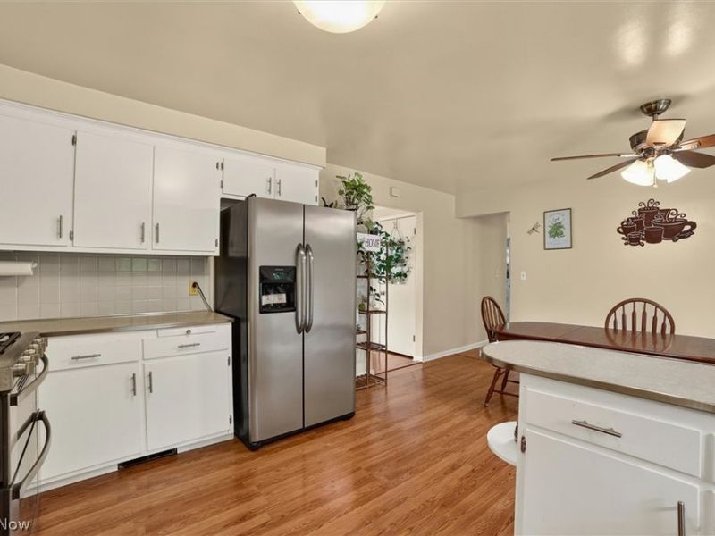 5421 W 16th Street, Parma, OH 44134 Photo 8