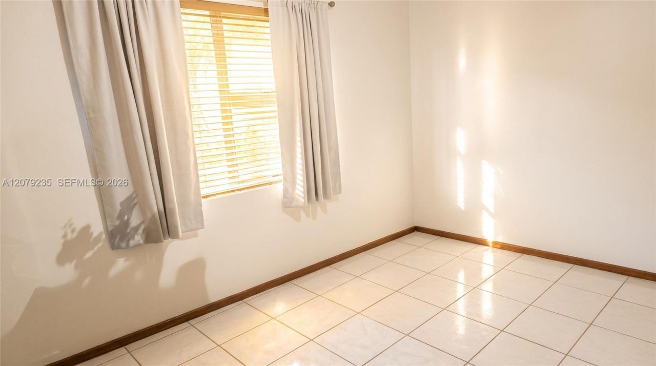 2506 Acapulco Dr, Miramar, FL 33023 Photo