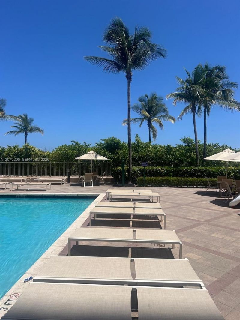 2080 S Ocean Dr , Unit 308, Hallandale Beach, FL 33009 Photo