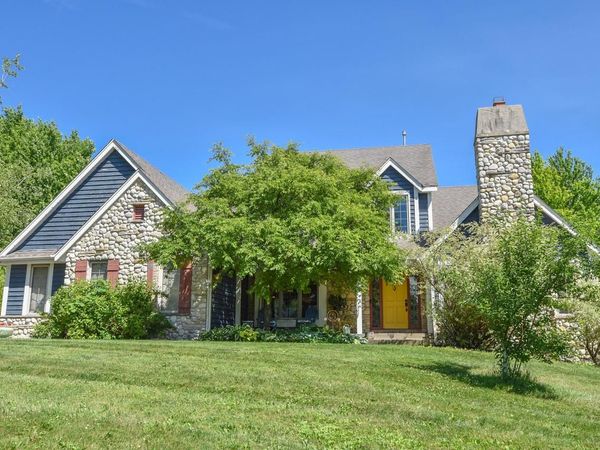N53W27805 Bantry ROAD, Lisbon, WI 53089