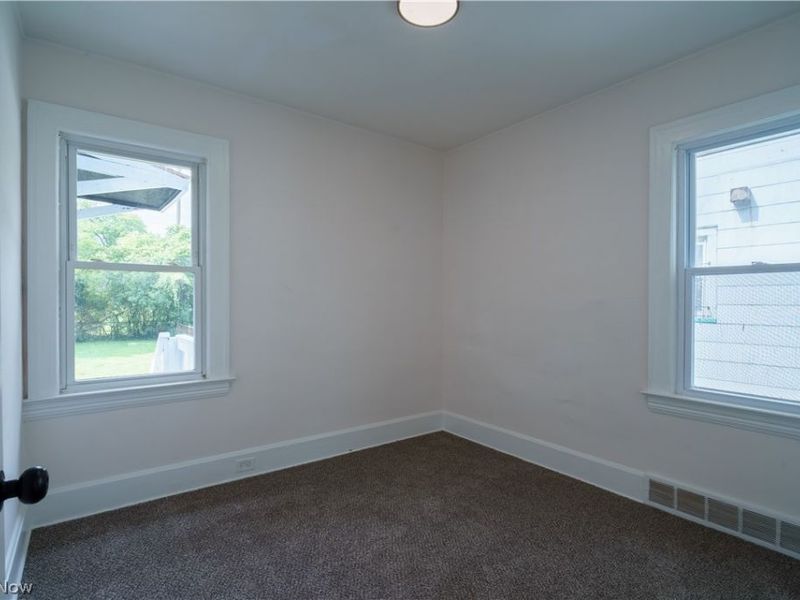 3764 E 127th Street, Cleveland, OH 44105 Photo 10