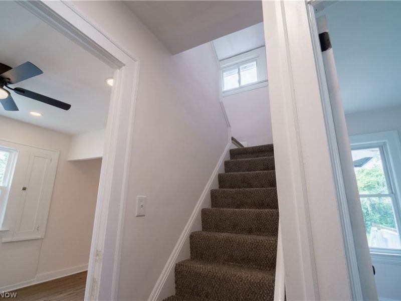 3764 E 127th Street, Cleveland, OH 44105 Photo 12