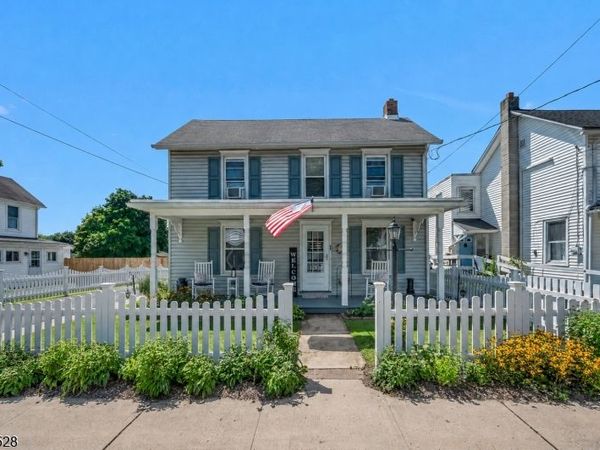 530 N Main St., Greenwich, NJ 08886