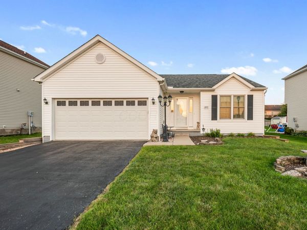 1892 Winterbrook Street , Lancaster, OH 43130