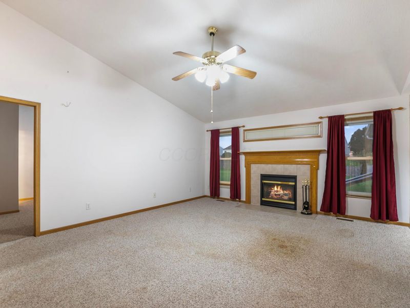 1892 Winterbrook Street, Lancaster, OH 43130 Photo 3