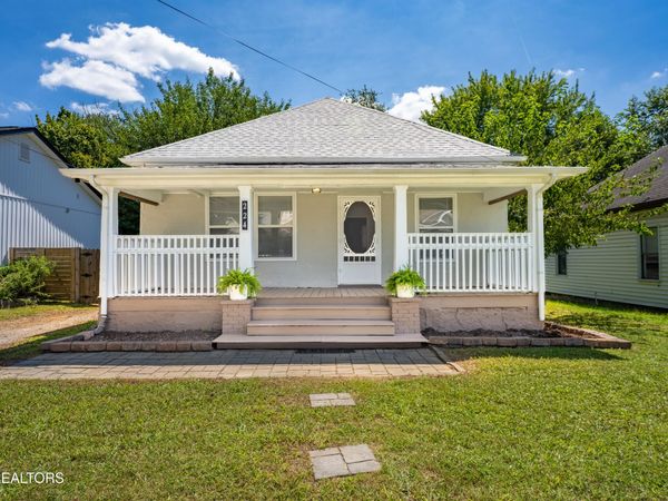 224 E Morelia Ave, Knoxville, TN 37917