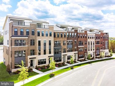 13710 AVIATION PLACE , HERNDON, VA 20171